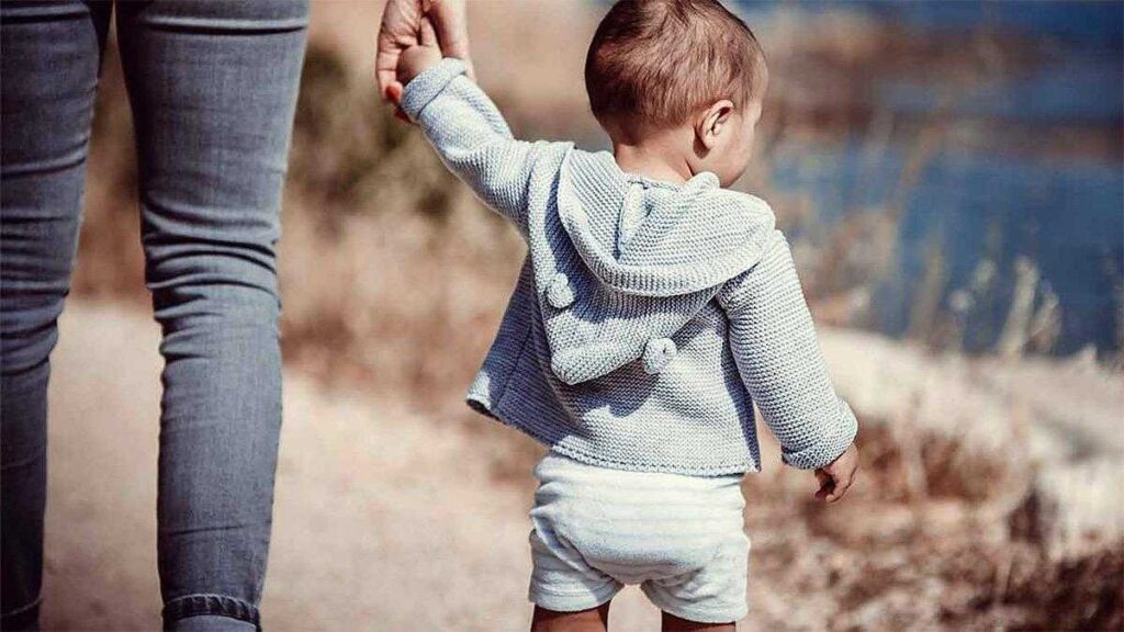 «Νταντάδες της Γειτονιάς»: Ανοίγει η πλατφόρμα – Τι ανακοίνωσε η Δόμνα Μιχαηλίδου